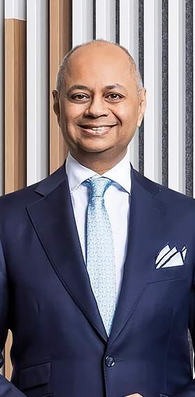 Michael Sen, Chairman of the Management Board (Photo)